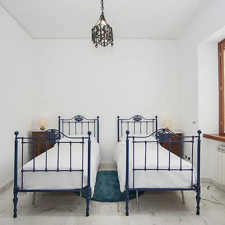 Visconti Holiday House, Luxury With Jacuzzi * Rome